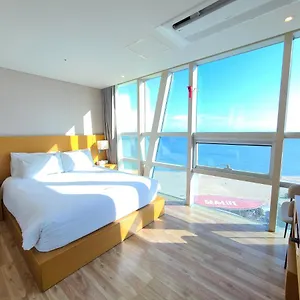 Ms Haeundae *** Busan